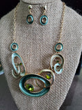 Gold Intertwined Circle-Oval Necklace