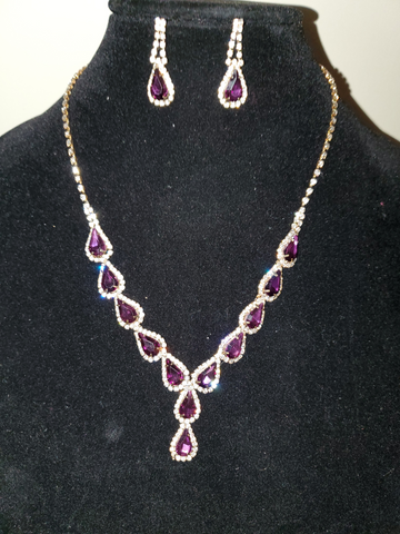 Rhinestone and Amethyst Necklace Set