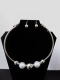 Large Pearl and Gold Choker Set