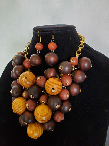 Wood Bead Cluster Necklace Set